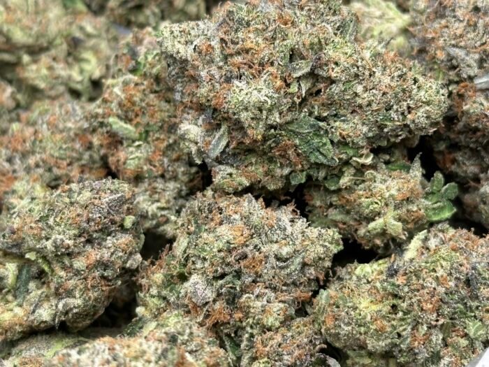 UPer Weed: Hot Pink (Indica) | High-Potency Cali Bricks | Ottawa & Gatineau Same-Day Delivery - Image 2