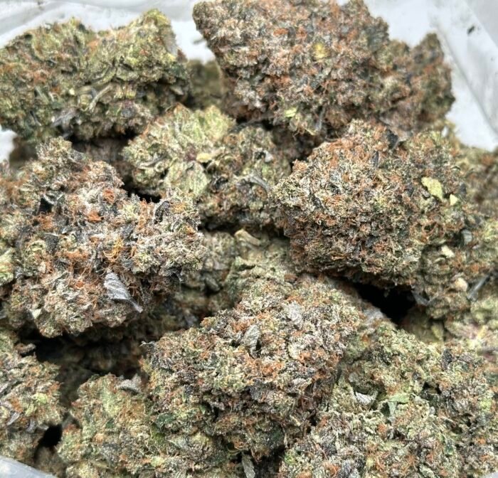 Pink Insanity (Indica) – THC 35.20% | Premium BC Craft Cannabis - Image 2