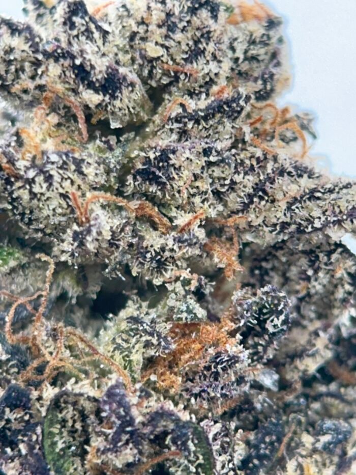 UPER Weed: Purple Octane (31.95% THC) | Premium Indica Hybrid | Ottawa/Gatineau Delivery - Image 2